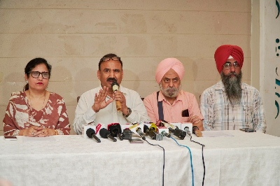 फीस सीमा पर निजी स्कूल संगठनों की आपत्ति, सरकार से बातचीत की मांग