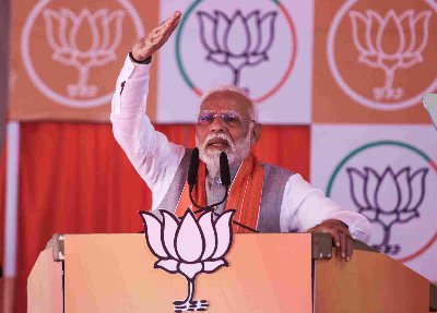 कांग्रेस के ‘शाही परिवार’ की मानसिकता है कि उसका जन्म ही देश पर राज करने के लिए ही हुआ: मोदी